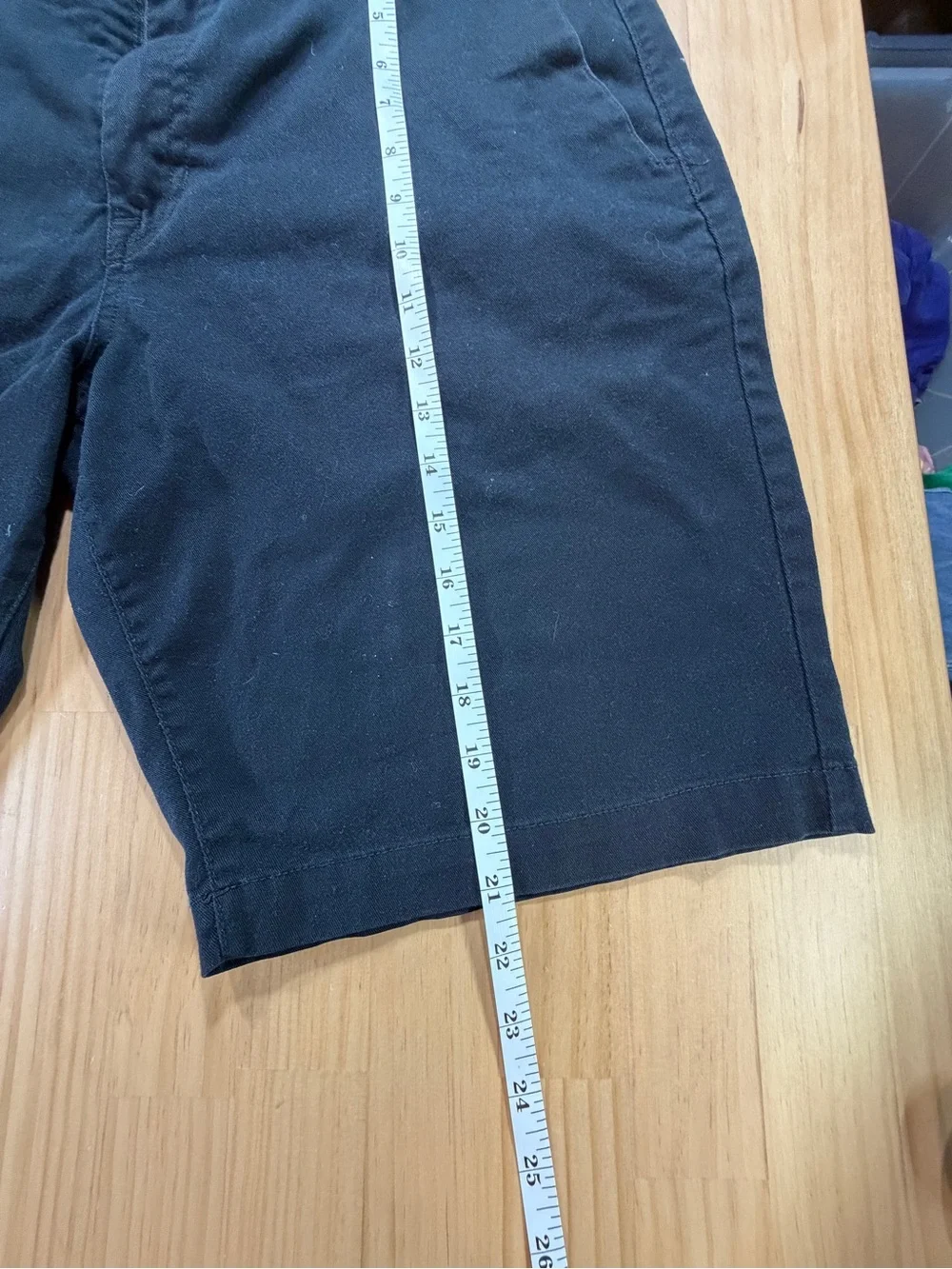 Volcom Men's Black Flat-Front Chino Shorts B12